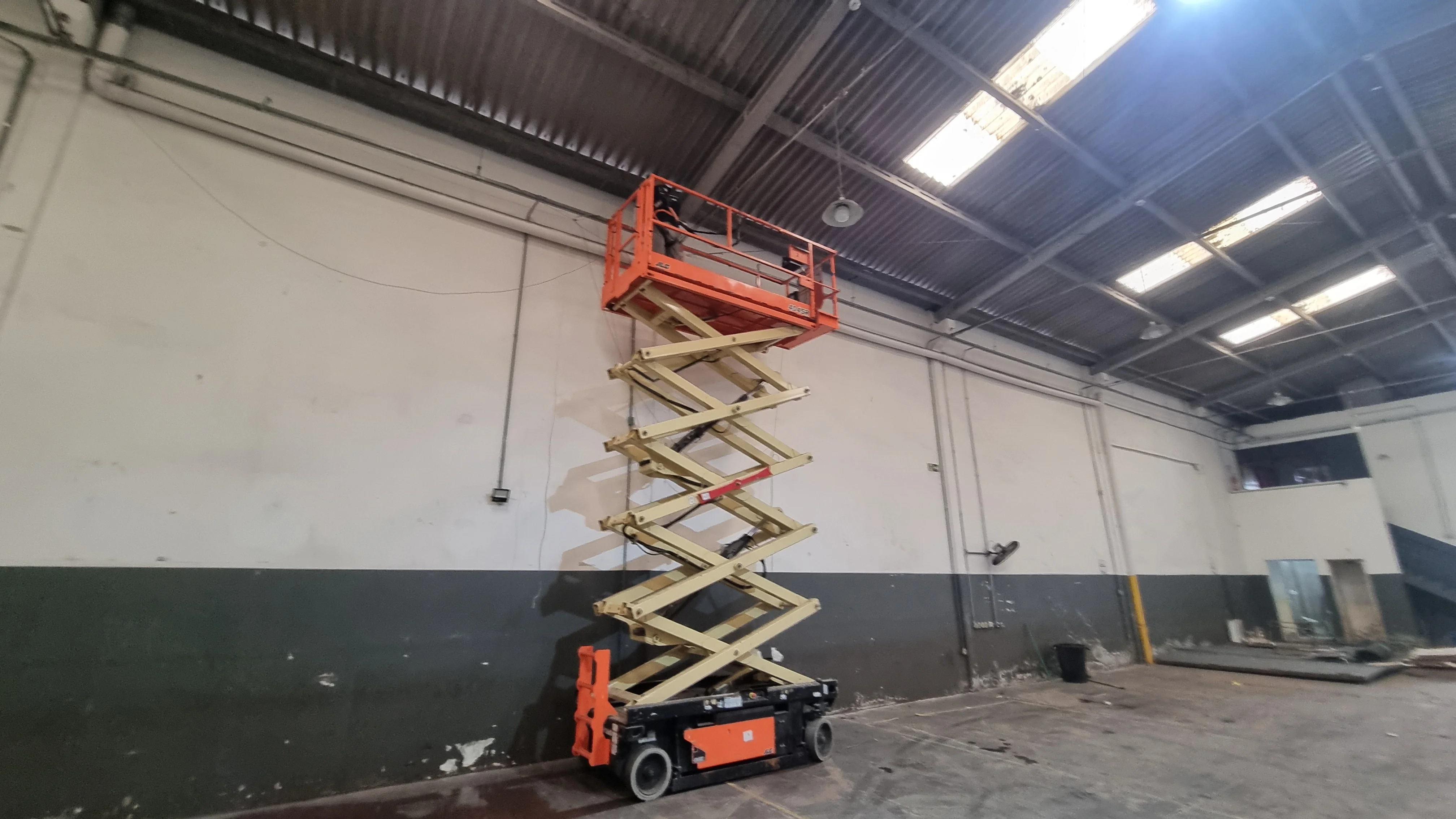 Autoglass — Galpão de Serviços